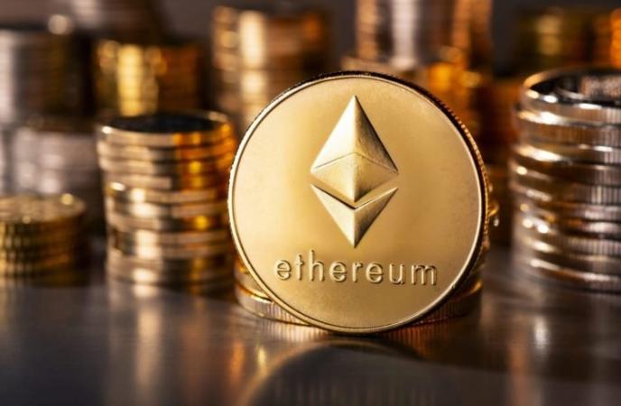 Колишній генеральний директор BitMEX Артур Хейс каже, що очікує росту Ethereum до $5000 на кінець першого кварталу 2023 року.