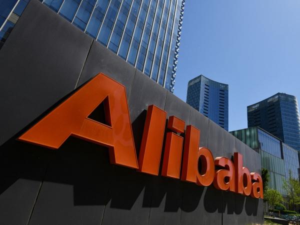 Основатель Bridgewater Associates Рэй Далио продал все акции гиганта электронной коммерции Alibaba на фоне «пожарной распродажи» своих пакетов акций китайских компаний.