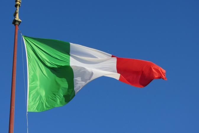 Загальна вартість італійських облігацій, позичених інвесторами для ставок на падіння цін, цього місяця досягла найвищого рівня з січня 2008 року і склала понад 39 млрд євро.