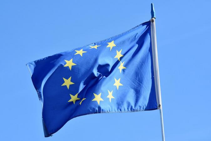 Европейская комиссия подписывает с Украиной новую программу бюджетной поддержки на сумму 500 млн евро.
