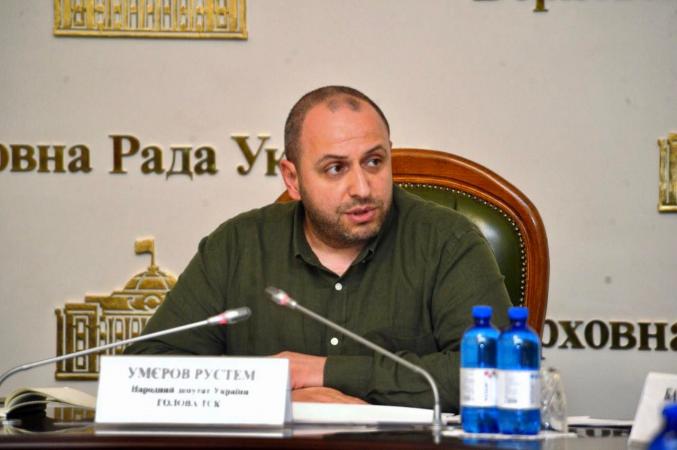 Новый глава Фонда государственного имущества Рустем Умеров хочет превратить его в суверенный фонд, который будет заниматься не только приватизацией, но и управлением государственными активами.