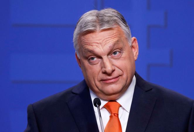 Прем'єр-міністр Угорщини Віктор Орбан заявив своїй правлячій партії «Фідес», що санкції проти Росії, запроваджені Євросоюзом, мають бути скасовані.