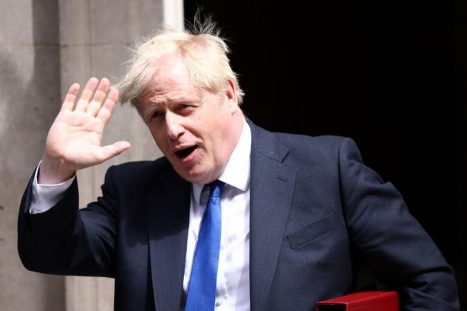 Бывший премьер-министр Великобритании Борис Джонсон якобы уже получил поддержку более чем 100 депутатов.