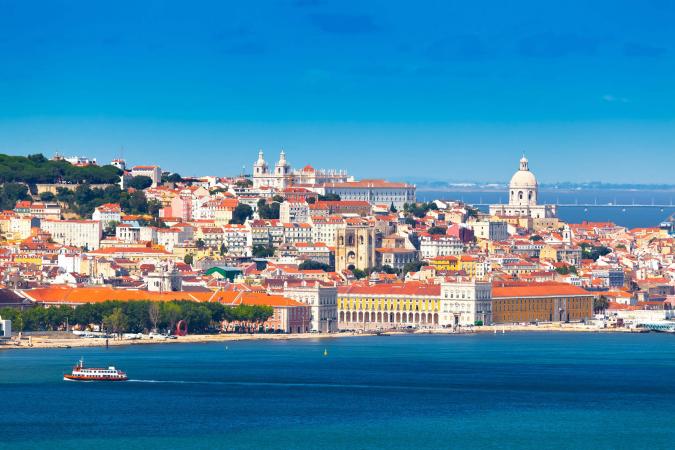 Португалія може закрити програму «золотих віз», що дозволяє заможним іноземцям отримати дозвіл на проживання в обмін на інвестиції.