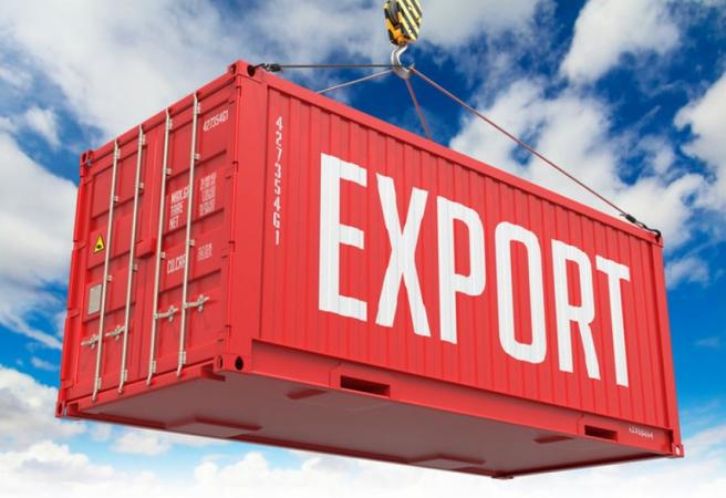 За 9 месяцев текущего года экспорт товаров и услуг сократился на 26% по сравнению с соответствующим периодом в прошлом году: $42,5 млрд против $57,6 млрд.