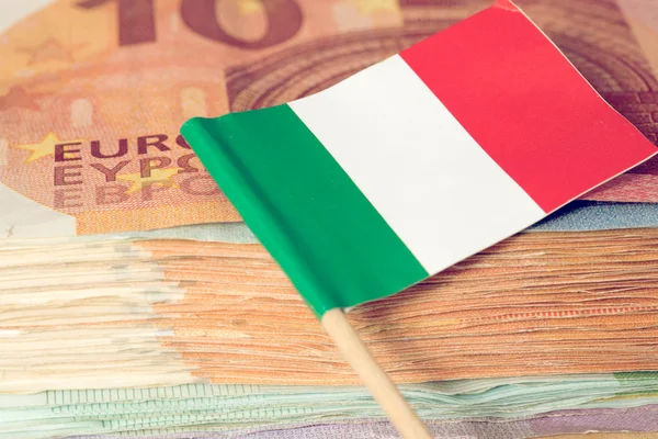 Потребительские цены в Италии выросли в октябре на 11,8% в годовом выражении, максимальными темпами за 38 лет.