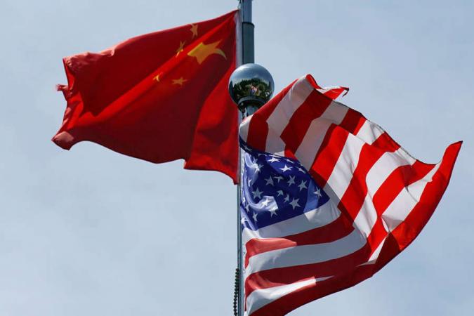 Вкладення в американські держоблігації Китаю у вересні знизилися ще на $38,2 млрд — до $933,6 млрд.