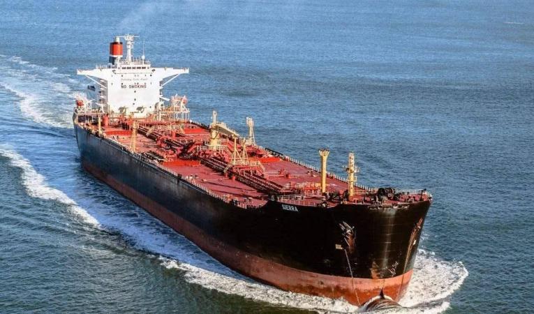 Китайські покупці сирої нафти призупинили купівлю російської нафти, очікуючи на деталі обмеження ціни, щоб побачити, чи буде більш приваблива ціна.