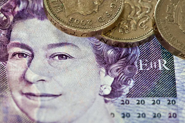 Акції британської компанії De La Rue, яка випускає британські банкноти, обвалилися на 26% — до £0,74 — на Лондонській фондовій біржі (LSE) у ході торгів 12 листопада.