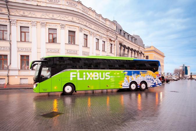З 15 грудня в FlixBus з'явиться ще 3 нових рейси, один з яких буде курсувати до Чехії, а два інші — до Польщі.