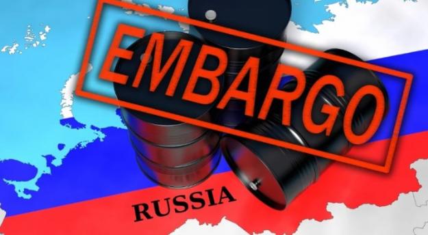З понеділка, 5 грудня, набуло чинності ембарго на морські постачання російської нафти до країн ЄС.