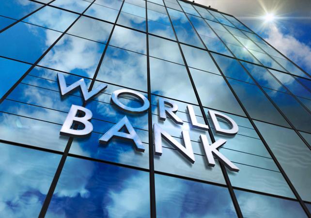 Всемирный банк предупредил, что бедные страны мира столкнутся с трехлетним резким ростом расходов на обслуживание государственного долга.