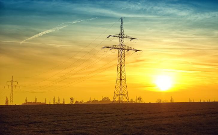 Ситуация в энергосистеме Украины на этой неделе улучшилась, в большинстве регионов удалось восстановить график плановых отключений электроэнергии.
