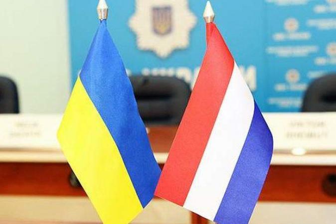 20 декабря Украина получила от Нидерландов 200 млн евро кредитных средств через механизм административного счета Международного валютного фонда.