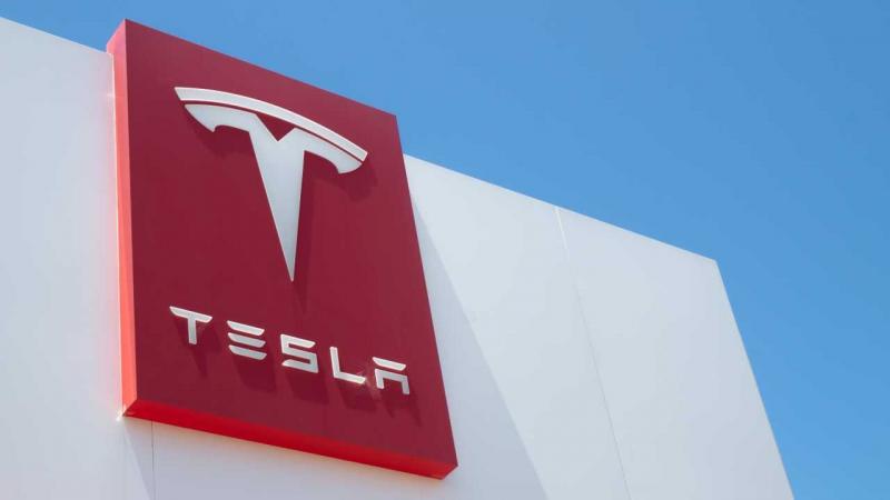 Tesla приостанавила производство электромобилей на шанхайском заводе в субботу, 24 декабря.