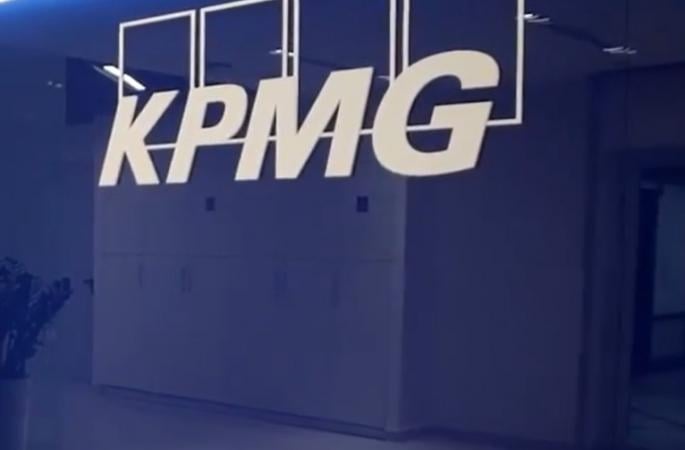 KPMG первой из аудиторских компаний «Большой четверки» сокращает штат в США на фоне замедления экономики.