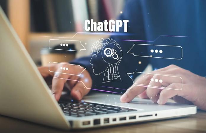 Чат-бот ChatGPT, розроблений компанією OpenAI, який дає разюче схожі на людські відповіді на запити користувачів, тепер доступний в Україні.