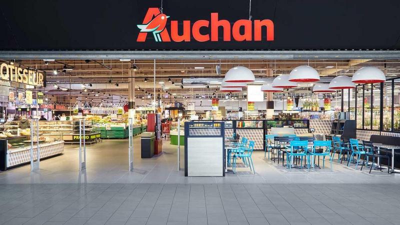 Французская Auchan Retail отвергает обвинения в помощи российским военным и называет результаты журналистского расследования не соответствующими действительности.
