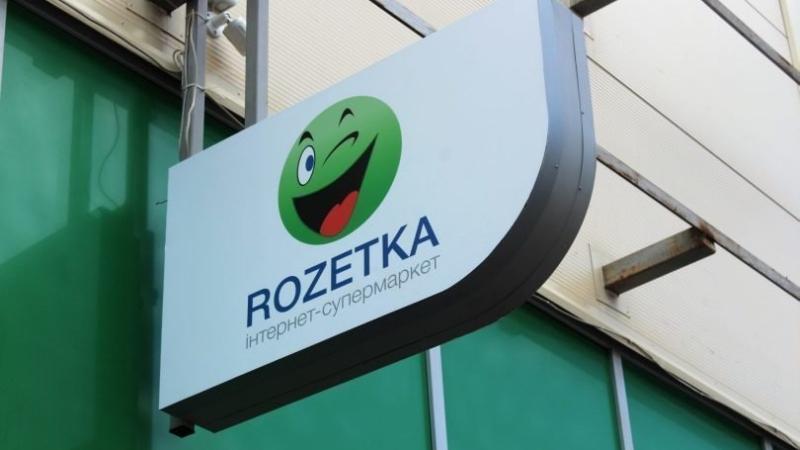 Если в феврале 2022 года самой популярной покупкой на Rozetka были подгузники, то сейчас на первое место поднялись кабели и адаптеры.