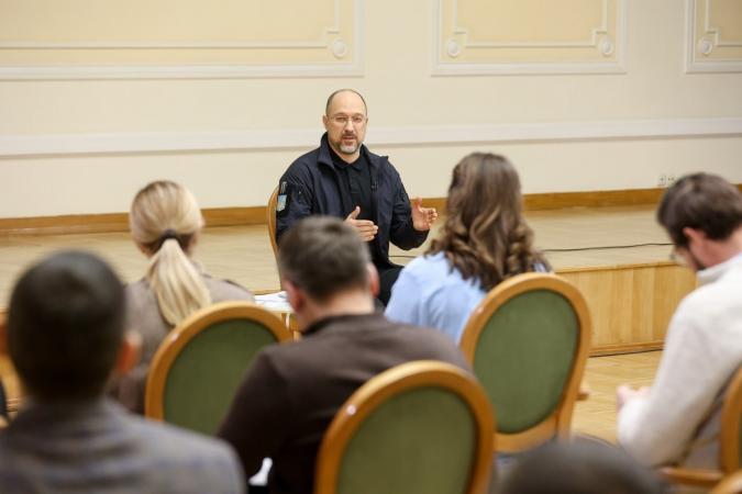 Идет активная работа по решению вопроса конфискации российских активов в правовой плоскости.