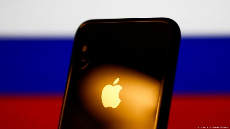 Один из крупнейших производителей электроники в мире, компания Apple сообщила о прекращении гарантийного обслуживания iPad и Macbook в России.