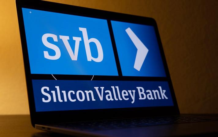 Американський Silicon Valley Bank, орієнтований на роботі з технологічними стартапами, визнано банкрутом.