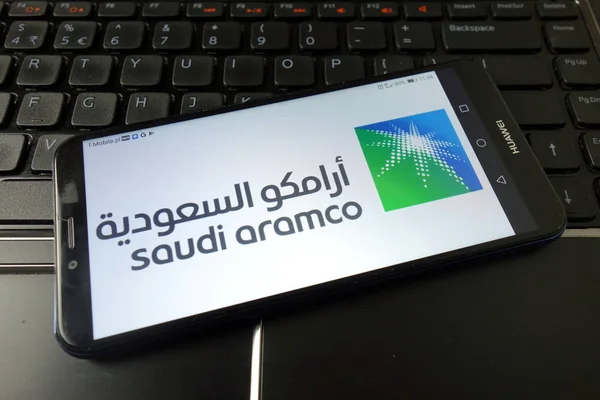 Чистий прибуток саудівської нафтової компанії Saudi Aramco за підсумками 2022 року склав $161,1 млрд, випливає з її фінансової звітності.