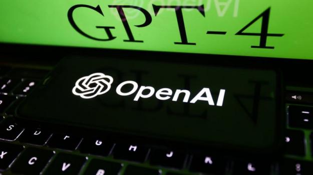 Компания OpenAI, разработчик лингвистической ШИ-модели GPT-3.5, на которой работает популярный чат-бот ChatGPT, выпустила ее новую версию: GPT-4.