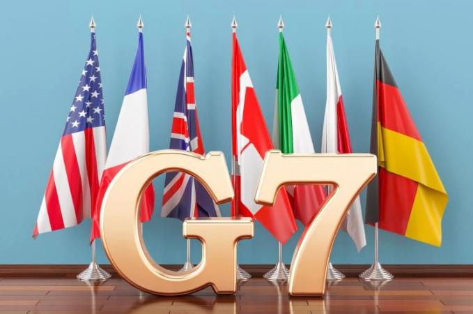 «Большая семерка» (G7) хочет сохранить предельную цену на российскую нефть на уровне $60 за баррель, что разрушило надежды некоторых европейских столиц усилить западные санкции в этом месяце.