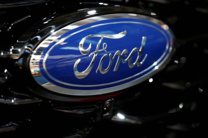 Американський автовиробник Ford Motor повідомив про операційні збитки сегмента електромобілів обсягом $2,1 млрд за підсумками 2022 року.