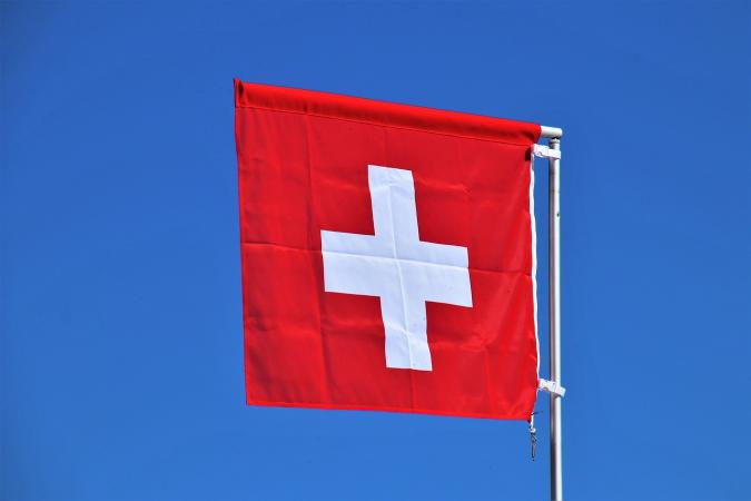 Власти Швейцарии ввели вслед за ЕС 10-й пакет санкций против России.