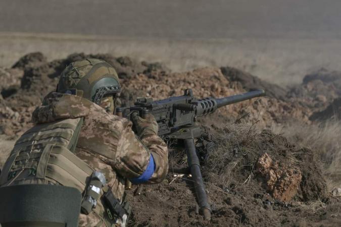 Минулої доби українські захисники ліквідували ще 670 окупантів.