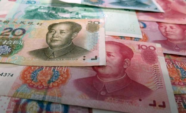 Міністерство фінансів росії наступного тижня збирається оголосити про відновлення купівлі іноземної валюти — юанів — до своїх резервів.