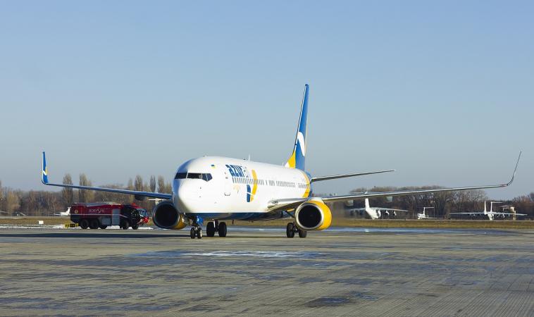 Українська авіакомпанія Skyline Express, відома раніше як Azur Air Ukraine, відновила польоти після річної перерви.