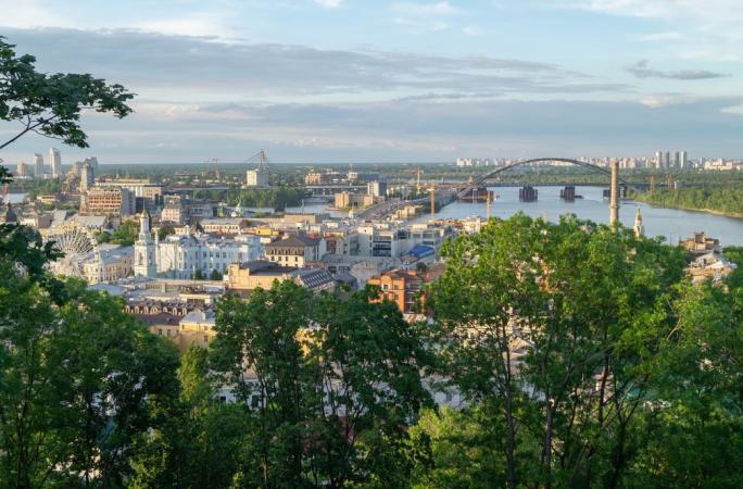 Медиана цены на аренду в Киеве увеличилась во всех сегментах квартир, но больше всего в однокомнатных на 11%, в трехкомнатных — на 8%, а в двухкомнатных на 3% по сравнению с предыдущим месяцем.