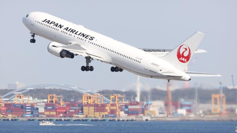 Japan Airlines запустила нову послугу, яка допоможе клієнтам зменшити кількість багажу.