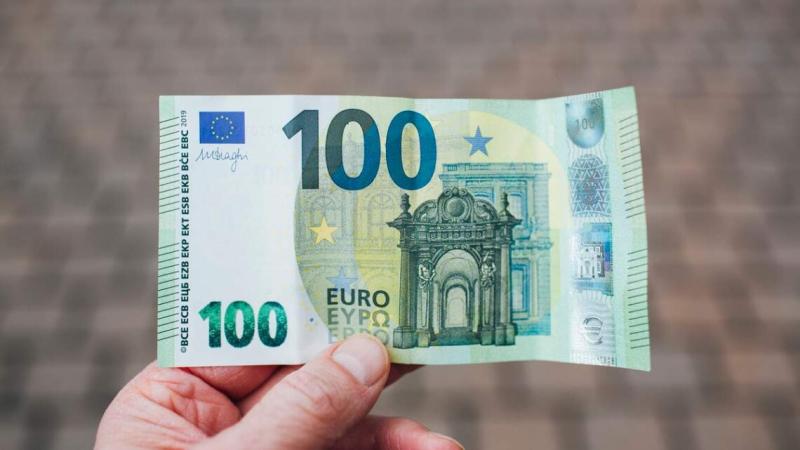 17 липня європейська валюта подорожчала на 19 копійок.