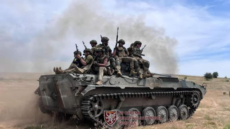 Минулої доби українські захисники ліквідували ще 500 окупантів.