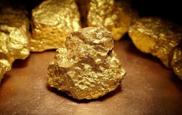 У другому кварталі 2023 року світовий попит на золото становив 921 тисячу тонн, підрахував World Gold Council (WGC).