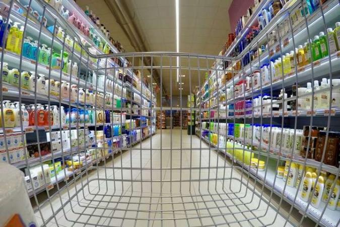 Уряд Угорщини з вівторка, 1 серпня, скасував цінові обмеження на основні харчові продукти, які діяли півтора року.