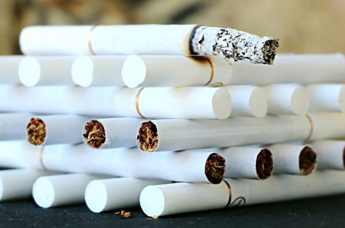 Верховна Рада ухвалила в другому читанні законопроєкт № 9315 про заборону торгівлі цигарками та алкоголем у duty-free.