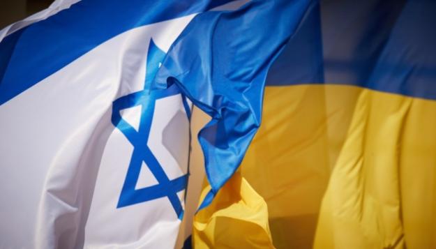 Киев может приостановить безвизовый режим между странами в ближайшие дни.