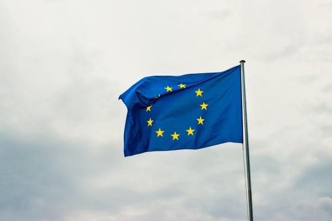 Європейська комісія готова надати пропозиції щодо використання заморожених російських активів в інтересах України.