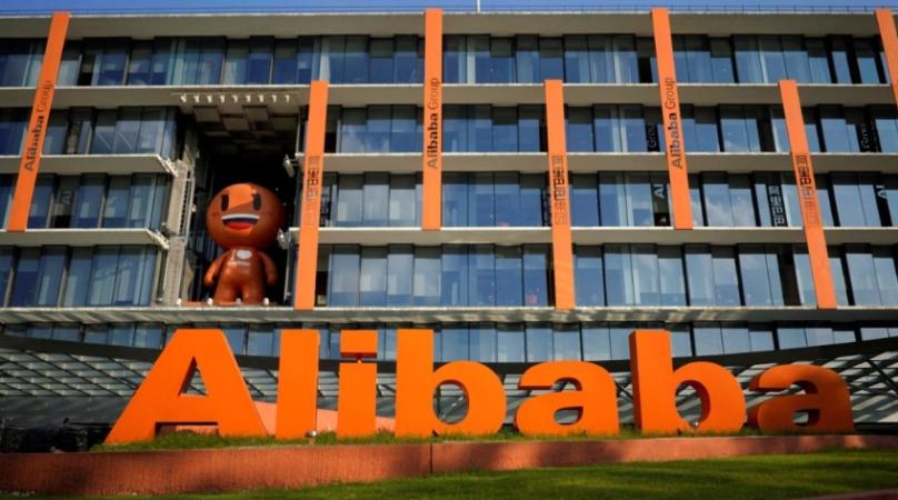 Китайский онлайн-ретейлер Alibaba отложил первичное размещение акций своей дочерней продуктовой сети Freshippo на фоне слабого интереса к акциям потребительского сектора.