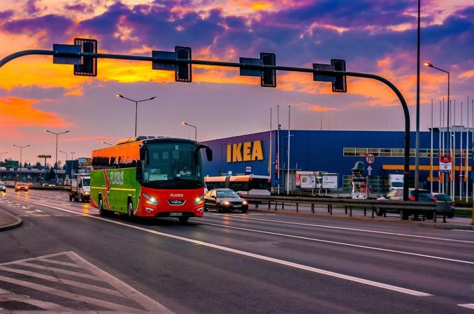 Ingka Centres, яка є власником магазинів IKEA, продала свої активи і остаточно покинула російський ринок.