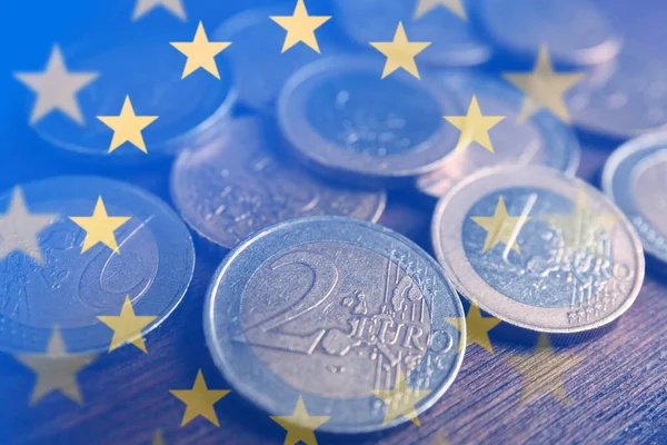 Вступление Украины в ЕС, согласно внутренним оценкам совместного бюджета Евросоюза, даст Украине право на получение около 186 млрд евро в течение семи лет.