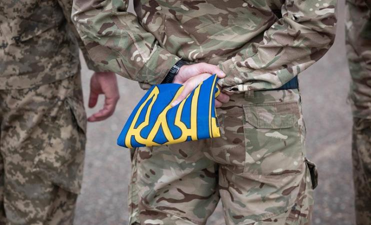 Один из видов пенсий, на которую могут претендовать военные в Украине, — это пенсия за выслугу лет.