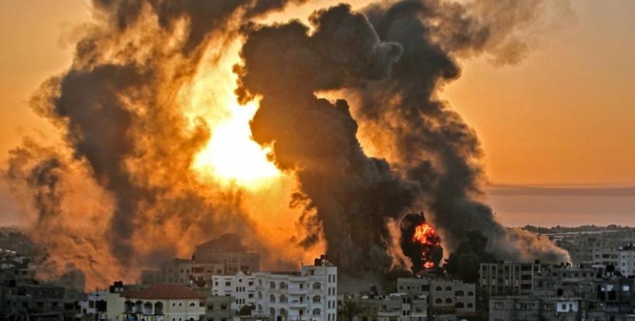 Нефть подскочила в цене после неожиданной атаки ХАМАС на Израиль, которая угрожает дестабилизировать Ближний Восток.