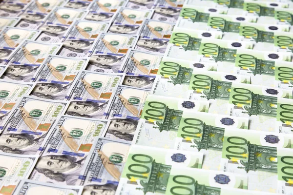 Національний банк України встановив на 12 жовтня 2023 року офіційний курс гривні на рівні 36,4385 грн/$.