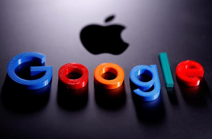 Корпорация Google каждый год выплачивает Apple $18−20 миллиардов для сохранения доминирующего положения своего поисковика в мобильных телефонах от данного бренда.
